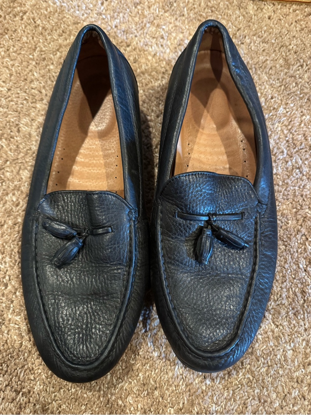 Thom McAn Black Leather Tassel Loafers size 11